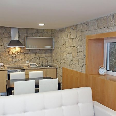 Geresiana Apartamentos Luaran gambar
